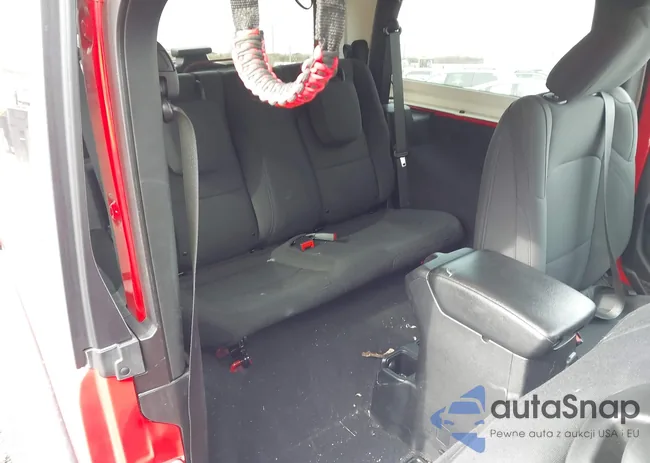 1C4GJXAN7MW693599: 44152117