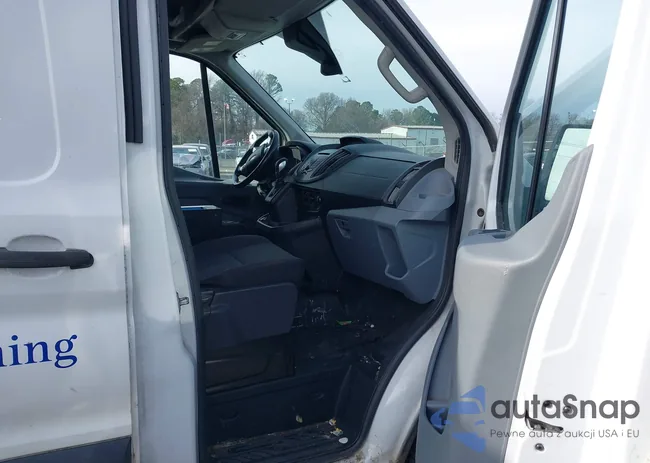 1FTYR1CMXKKB14656: 44152126