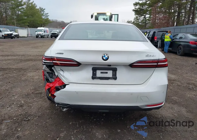 WBA53FJ09SCU82819: 44152201