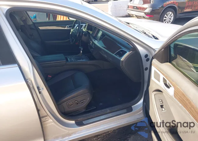 KMHGN4JEXJU238526: 44152225