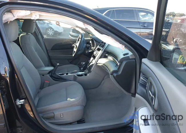 1G11B5SL5FF256653: 44152289