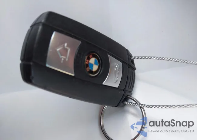 5UXZV4C58BL410228: 44152307