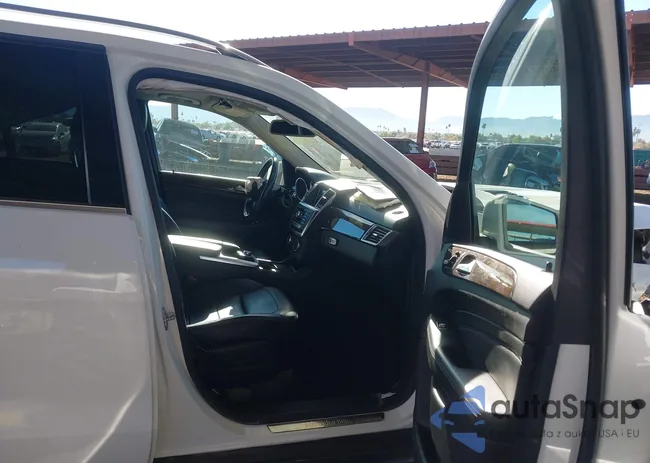 4JGDA5JBXFA553734: 44152370