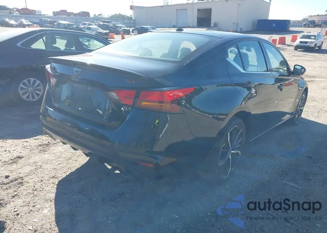 1N4BL4CV4RN347416: 44152440