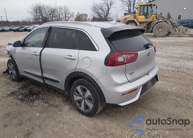 KNDCB3LC1K5294819: 44152453