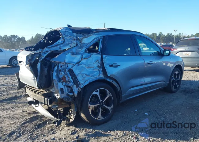 1FMCU9NA2PUB47507: 44152465