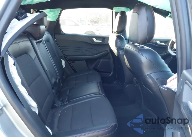 1FMCU9NA2PUB47507: 44152465