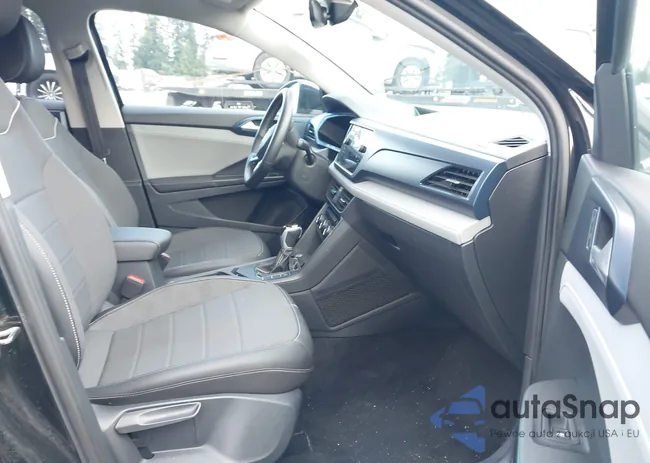 3VVSX7B20RM008333: 44153523