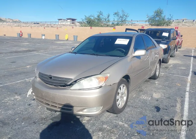 4T1BE32K64U884448: 44153525