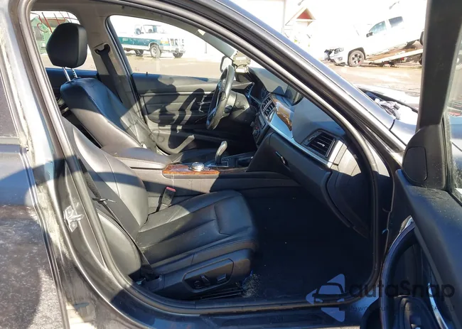 WBA3B9G54ENR91157: 44153580