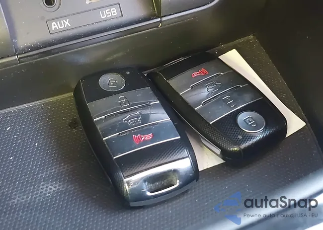 KNDJX3AA0J7569013: 44153649