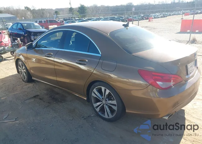 WDDSJ4EB3GN355674: 44153774