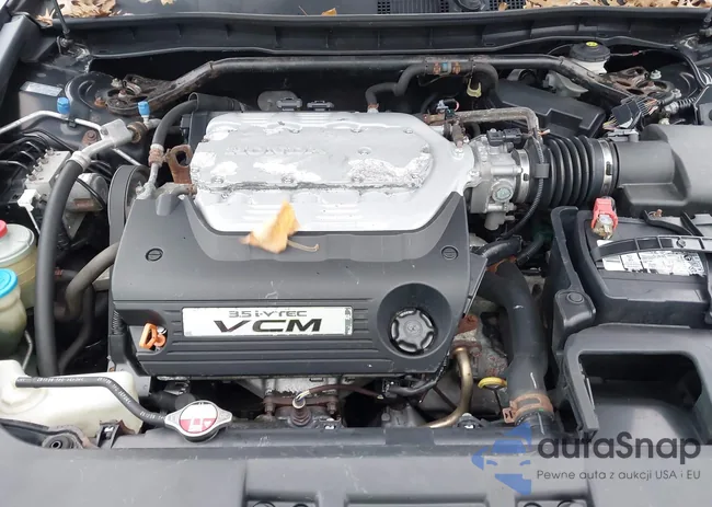 1HGCP3F84AA025116: 44153814