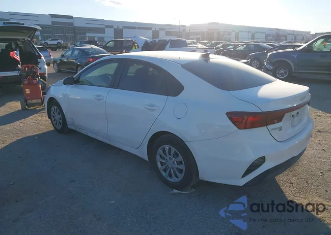 3KPF24AD3RE822597: 44153849