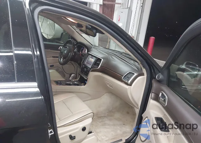 1C4RJFCM8GC395141: 44153861