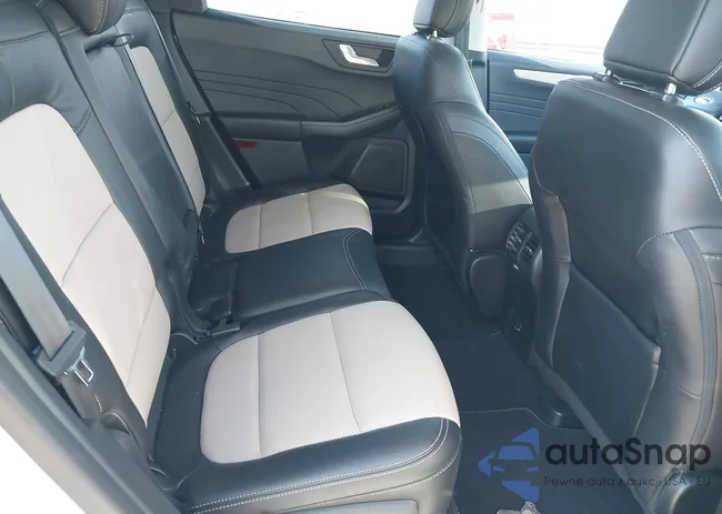 1FMCU9DZ3MUA91922: 44153884