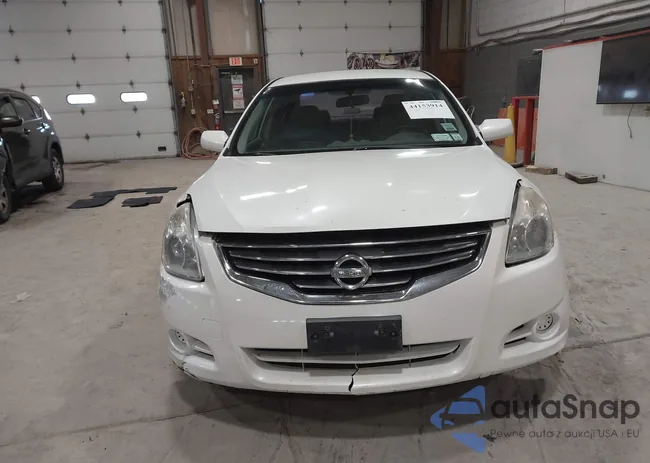 1N4AL2AP6AN493728: 44153914