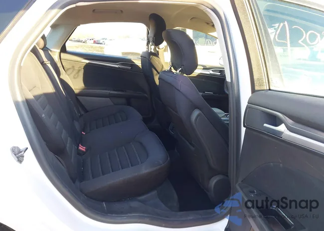 3FA6P0HRXDR366813: 44153072