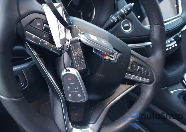 1GYKPBR40SZ110576: 44153075