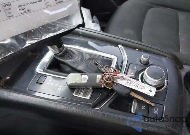 JM3KFABM0K0606700: 44153112