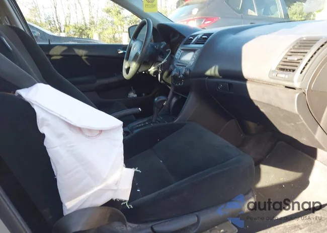 1HGCM66467A055881: 44153120