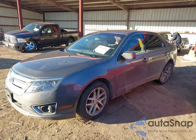 3FAHP0JG8CR352425: 44153204