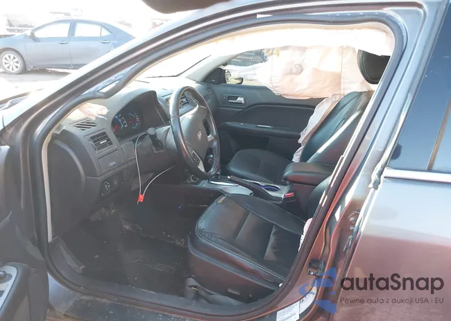 3FAHP0JG8CR352425: 44153204