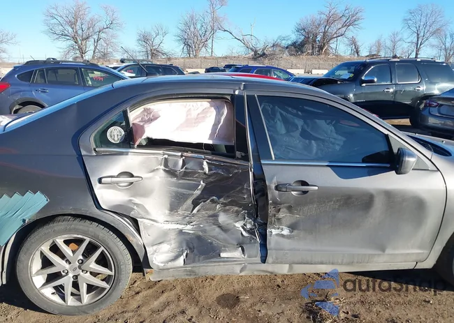 3FAHP0JG8CR352425: 44153204