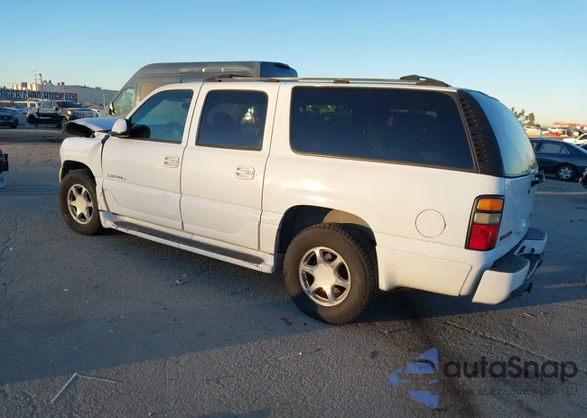 1GKFK66UX5J105796: 44153257