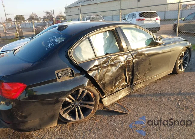 WBA3A5G55FNS84680: 44153282