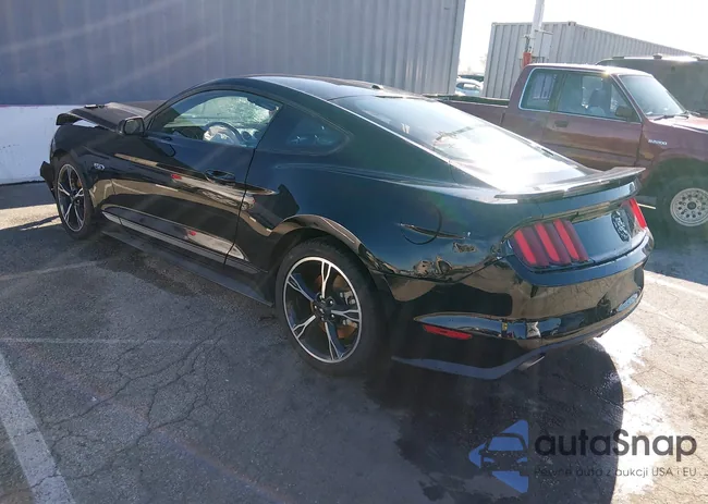 1FA6P8CF6G5252780: 44153327