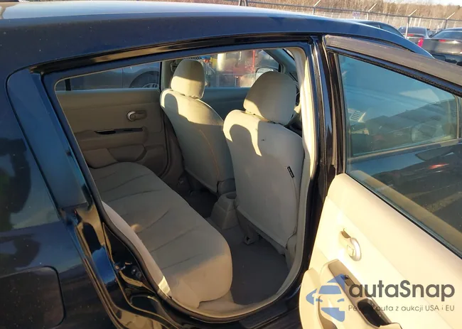 3N1BC13E79L471319: 44153367