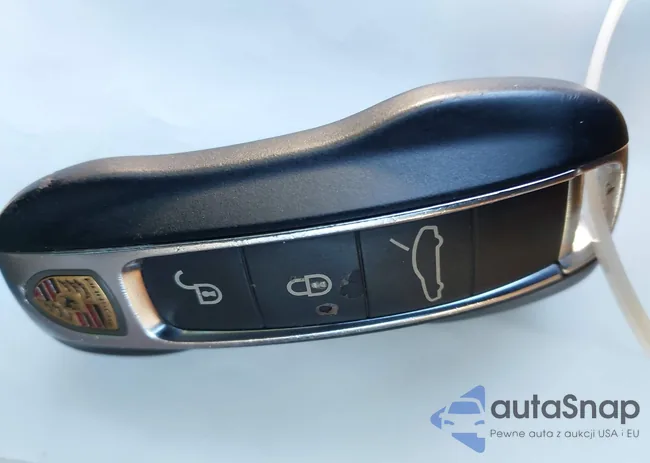 WP0AA2A78JL115874: 44153419