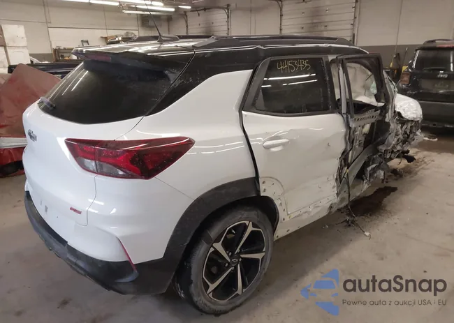 KL79MUSL7PB017433: 44153435