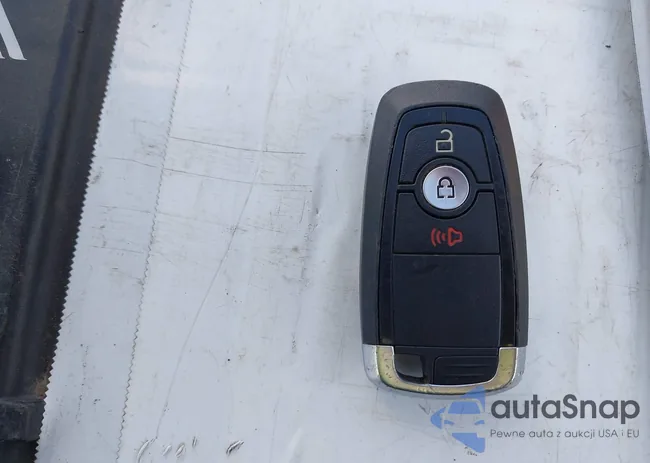 1FMCU0G66LUC46880: 44153465