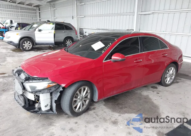 W1K3G4EB3MJ277158: 44154559