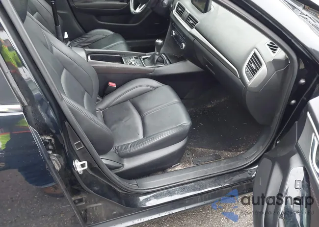 3MZBN1L32JM182527: 44154582