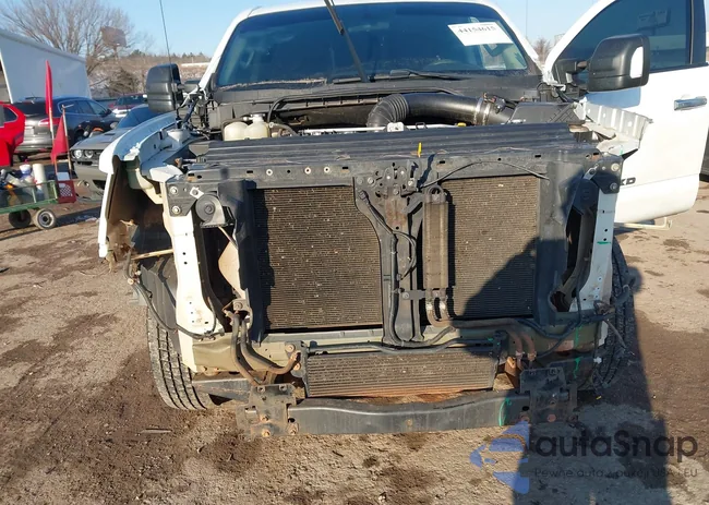 1N6BA1F34HN516130: 44154615