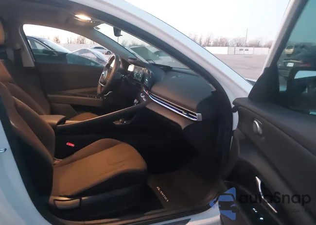 KMHLS4DG0SU970394: 44154643