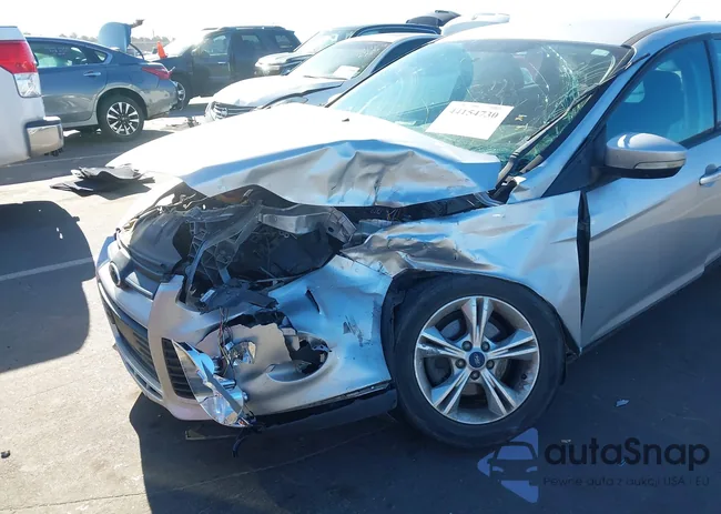 1FADP3F21EL323363: 44154730