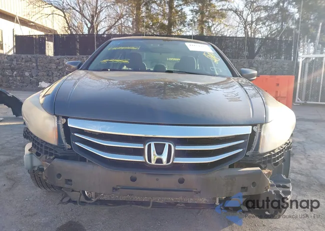 1HGCP2F38CA178034: 44154777