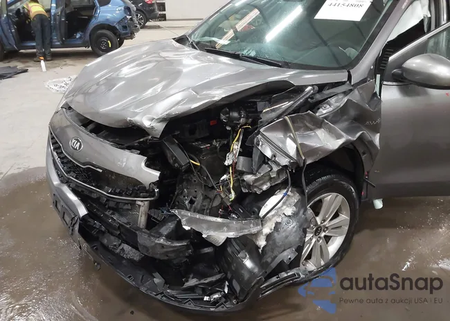 KNDPMCAC2J7472299: 44154808