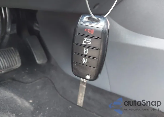 KNDCB3LC6K5302848: 44154833