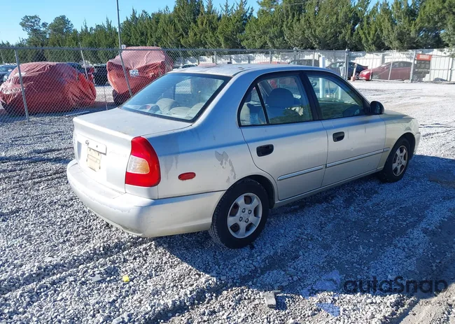 KMHCG45C52U402381: 44154863