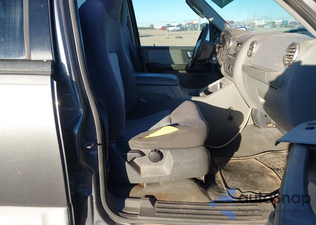 1FMPU16L54LA17807: 44154925