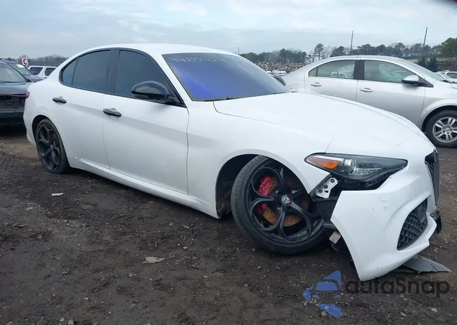 ZARFAEEN6J7587540: 44155013