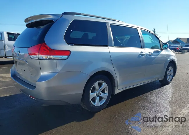 5TDKK3DCXDS318543: 44155015