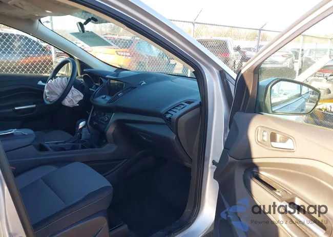 1FMCU0GDXKUB21815: 44155057