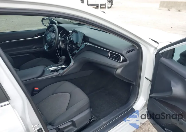 4T1C11AK8RU219242: 44154069