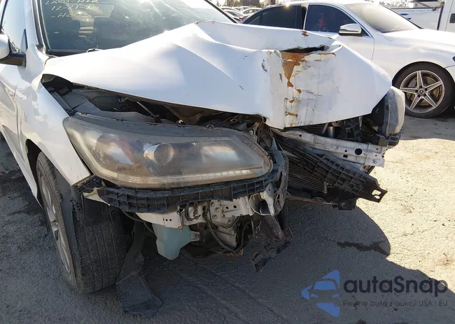 1HGCR2F33EA146332: 44154075